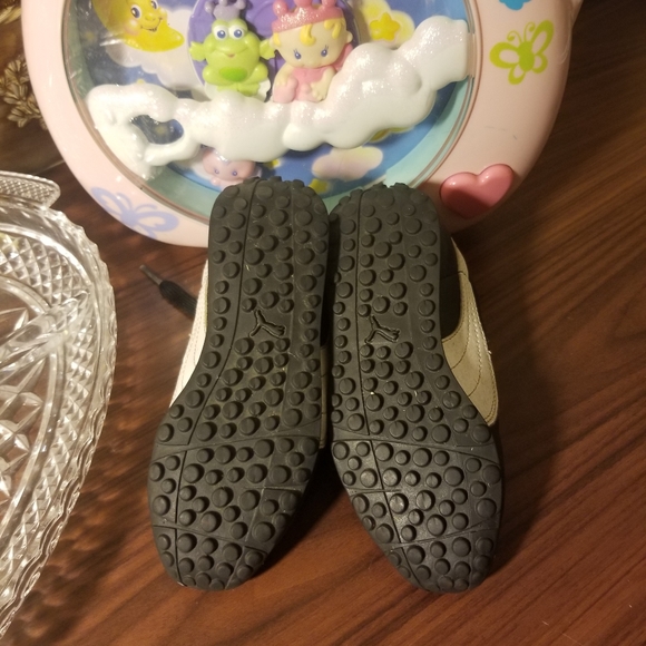 Puma kid's shoes - Picture 3 of 4